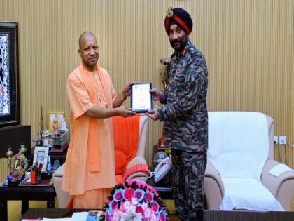 Lt Gen Harpal Singh visits Central Army Command in Lucknow | Lt Gen Harpal Singh visits Central Army Command in Lucknow