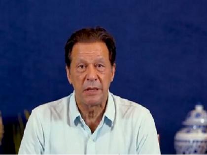 Pakistan: Imran Khan's helicopter makes emergency landing near Rawalpindi | Pakistan: Imran Khan's helicopter makes emergency landing near Rawalpindi Pakistan: Imran Khan's helicopter makes emergency landing near Rawalpindi | Pakistan: Imran Khan's helicopter makes emergency landing near Rawalpindi