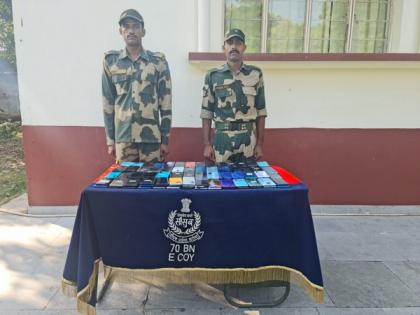 BSF seizes containers with mobile phones floating in river along India-B'desh border, worth Rs 38 lakh | BSF seizes containers with mobile phones floating in river along India-B'desh border, worth Rs 38 lakh