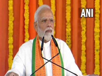 Gujarat: PM Modi praises development of Bharuch, inaugurates multiple development projects | Gujarat: PM Modi praises development of Bharuch, inaugurates multiple development projects Gujarat: PM Modi praises development of Bharuch, inaugurates multiple development projects | Gujarat: PM Modi praises development of Bharuch, inaugurates multiple development projects