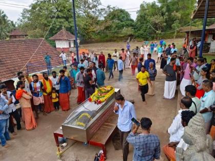 Babiya, the divine, gentle crocodile of Ananthapura Lake passes away | Babiya, the divine, gentle crocodile of Ananthapura Lake passes away