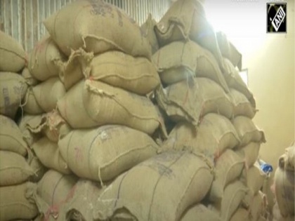 Telangana govt's free rice scheme benefits poor | Telangana govt's free rice scheme benefits poor