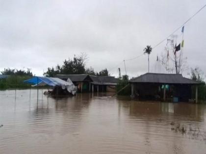Assam: Over 200 families affected due to floods in Dhemaji | Assam: Over 200 families affected due to floods in Dhemaji