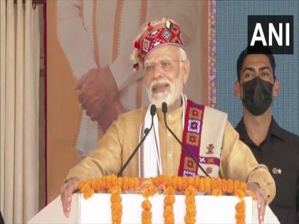 "Diwali arrives early in Himachal...": PM Modi launches multiple projects | "Diwali arrives early in Himachal...": PM Modi launches multiple projects "Diwali arrives early in Himachal...": PM Modi launches multiple projects | "Diwali arrives early in Himachal...": PM Modi launches multiple projects