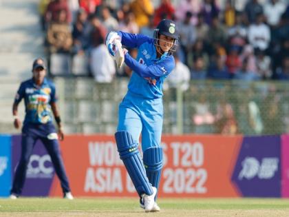 Renuka's heroics help all-round India clinch seventh Asia Cup title, defeat Sri Lanka by 8-wickets in final | Renuka's heroics help all-round India clinch seventh Asia Cup title, defeat Sri Lanka by 8-wickets in final