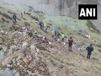 Kedarnath helicopter crash: Death toll rises to 7 | Kedarnath helicopter crash: Death toll rises to 7
