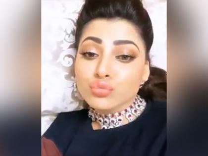 Urvashi Rautela posts clarification on her viral "I Love You" video | Urvashi Rautela posts clarification on her viral "I Love You" video
