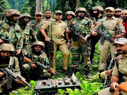 J-K: Arrested terrorist killed by another terrorist during raid in Shopian | J-K: Arrested terrorist killed by another terrorist during raid in Shopian