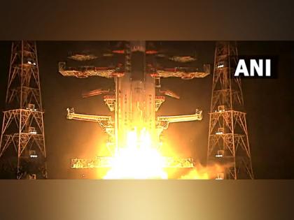 ISRO launches 36 broadband satellites in its heaviest rocket from Sriharikota | ISRO launches 36 broadband satellites in its heaviest rocket from Sriharikota