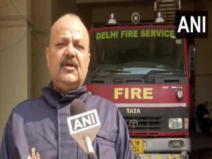 Delhi: Fire tenders deployed near congested areas on Diwali | Delhi: Fire tenders deployed near congested areas on Diwali