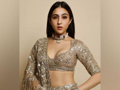 Sara Ali Khan calls Janhvi Kapoor, Ananya Panday "Patakhas" in her latest post | Sara Ali Khan calls Janhvi Kapoor, Ananya Panday "Patakhas" in her latest post