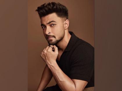 Aayush Sharma unveils first look poster of his next untitled film | Aayush Sharma unveils first look poster of his next untitled film