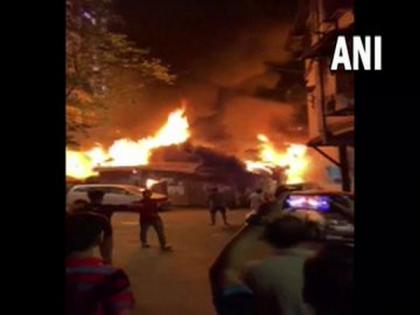 Mumbai: Fire breaks out in warehouse, no casualties reported | Mumbai: Fire breaks out in warehouse, no casualties reported