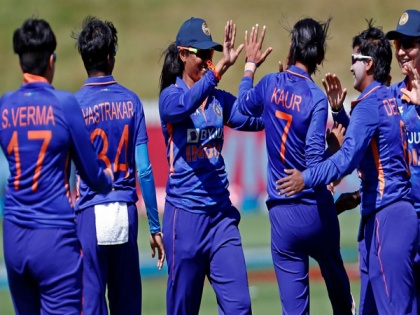 Indian cricket fraternity lauds BCCI for introduction of equal match-fee for men and women players | Indian cricket fraternity lauds BCCI for introduction of equal match-fee for men and women players