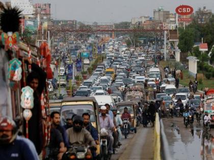 Fear psychosis prevails among Karachi residents due to rising street crimes | Fear psychosis prevails among Karachi residents due to rising street crimes