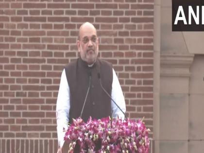 Gujarat bridge collapse: Amit Shah expresses grief over loss of lives | Gujarat bridge collapse: Amit Shah expresses grief over loss of lives Gujarat bridge collapse: Amit Shah expresses grief over loss of lives | Gujarat bridge collapse: Amit Shah expresses grief over loss of lives