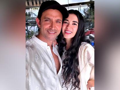 "Quirky crazy nutty human being," says Hrithik Roshan as he wishes girlfriend Saba Azad on her birthday | "Quirky crazy nutty human being," says Hrithik Roshan as he wishes girlfriend Saba Azad on her birthday "Quirky crazy nutty human being," says Hrithik Roshan as he wishes girlfriend Saba Azad on her birthday | "Quirky crazy nutty human being," says Hrithik Roshan as he wishes girlfriend Saba Azad on her birthday