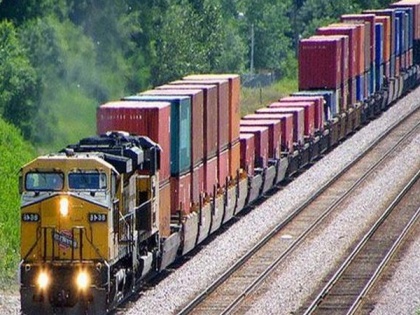 Railways' earnings from freight up 17 pc in Apr-Oct | Railways' earnings from freight up 17 pc in Apr-Oct