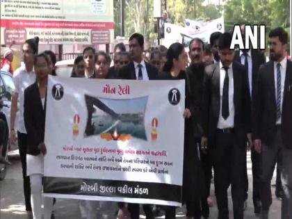 Morbi bridge collapse: Lawyers in Morbi stage protest, refuse to fight case for accused | Morbi bridge collapse: Lawyers in Morbi stage protest, refuse to fight case for accused