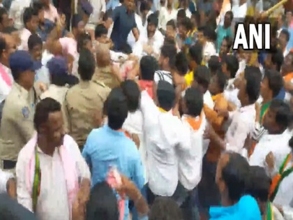 BJP submits memorandum to Election Commission, requesting stringent action against TRS leaders over clashes | BJP submits memorandum to Election Commission, requesting stringent action against TRS leaders over clashes