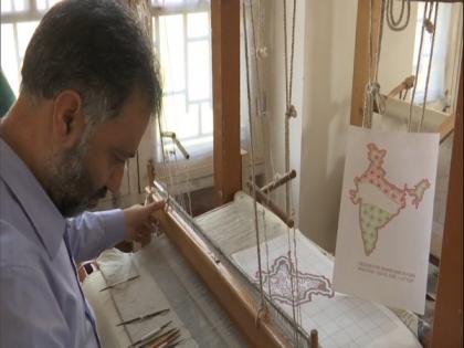 J-K: Artisans weave Kani shawl with India's map design | J-K: Artisans weave Kani shawl with India's map design