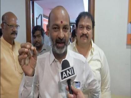 "There is nothing in the released videos", claims Bandi Sanjay on MLA poaching case | "There is nothing in the released videos", claims Bandi Sanjay on MLA poaching case
