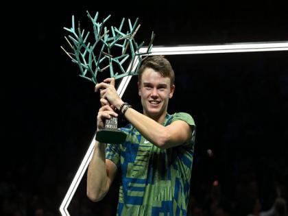 Holger Rune stuns Novak Djokovic to clinch Paris Masters title | Holger Rune stuns Novak Djokovic to clinch Paris Masters title