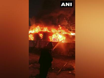 Maharashtra: Fire breaks out at shop in Thane | Maharashtra: Fire breaks out at shop in Thane Maharashtra: Fire breaks out at shop in Thane | Maharashtra: Fire breaks out at shop in Thane