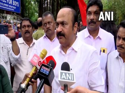 Governor doing unconstitutional things: LoP Kerala on AM Khan barring media channels | Governor doing unconstitutional things: LoP Kerala on AM Khan barring media channels Governor doing unconstitutional things: LoP Kerala on AM Khan barring media channels | Governor doing unconstitutional things: LoP Kerala on AM Khan barring media channels