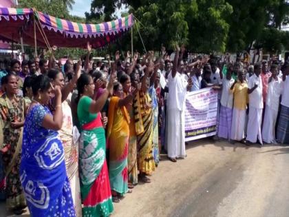 Protest in Rameswaram, demands release of fishermen in Sri Lankan custody | Protest in Rameswaram, demands release of fishermen in Sri Lankan custody