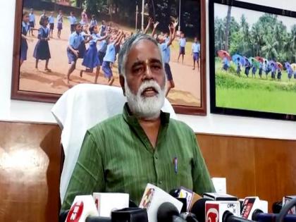 Karnataka education dept clarifies over purported image of adult filmstar on TET admit card, orders probe | Karnataka education dept clarifies over purported image of adult filmstar on TET admit card, orders probe Karnataka education dept clarifies over purported image of adult filmstar on TET admit card, orders probe | Karnataka education dept clarifies over purported image of adult filmstar on TET admit card, orders probe