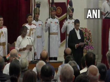 Justice DY Chandrachud becomes 50th Chief Justice of India, takes oath in Rashtrapati Bhavan | Justice DY Chandrachud becomes 50th Chief Justice of India, takes oath in Rashtrapati Bhavan