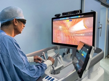 Venkateshwar Hospital, Delhi successfully performs first Urology Procedure in North India using Medtronic Hugo Robotic-Assisted Surgery System | Venkateshwar Hospital, Delhi successfully performs first Urology Procedure in North India using Medtronic Hugo Robotic-Assisted Surgery System