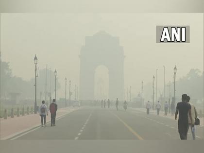 Delhi Pollution: AQI slides, still at 'lower end of Very Poor' category | Delhi Pollution: AQI slides, still at 'lower end of Very Poor' category