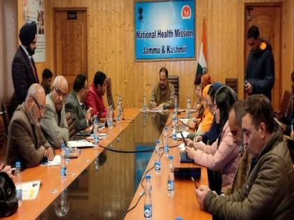 Meeting reviews biomedical equipment management programme in Kashmir | Meeting reviews biomedical equipment management programme in Kashmir