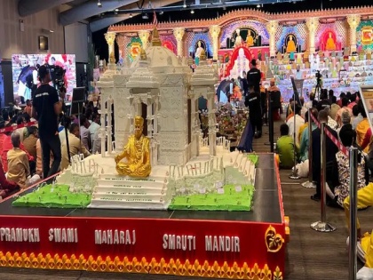 New world record "baked" at BAPS Swaminarayan Mandir in Sydney | New world record "baked" at BAPS Swaminarayan Mandir in Sydney