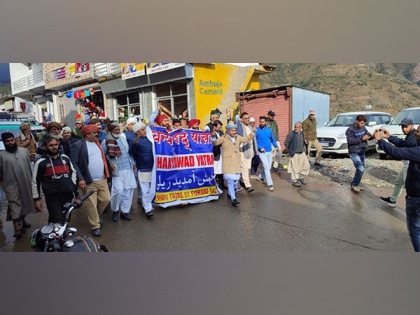 J-K: Pahari tribe takes out Dhanyawad Yatra to thank Centre for their inclusion in ST list | J-K: Pahari tribe takes out Dhanyawad Yatra to thank Centre for their inclusion in ST list
