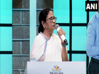 Some people conspiring against Bengal, says Mamata Banerjee | Some people conspiring against Bengal, says Mamata Banerjee