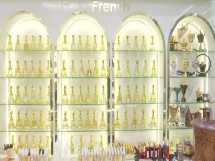 Hyderabad perfume sellers aim to replicate trends, quality of international brands at economical prices | Hyderabad perfume sellers aim to replicate trends, quality of international brands at economical prices Hyderabad perfume sellers aim to replicate trends, quality of international brands at economical prices | Hyderabad perfume sellers aim to replicate trends, quality of international brands at economical prices