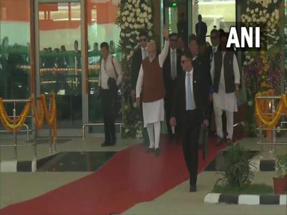 Arunachal locals thank PM Modi for state's first greenfield airport at Itanagar | Arunachal locals thank PM Modi for state's first greenfield airport at Itanagar Arunachal locals thank PM Modi for state's first greenfield airport at Itanagar | Arunachal locals thank PM Modi for state's first greenfield airport at Itanagar