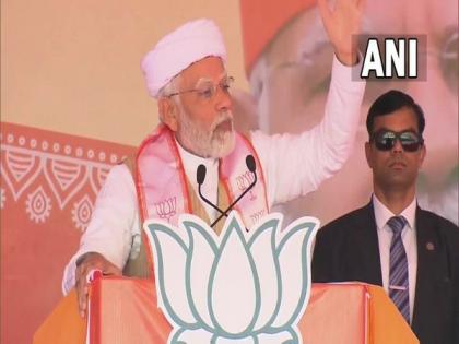 Why seek votes from those allying with anti-Narmada forces: PM Modi attacks Congress | Why seek votes from those allying with anti-Narmada forces: PM Modi attacks Congress