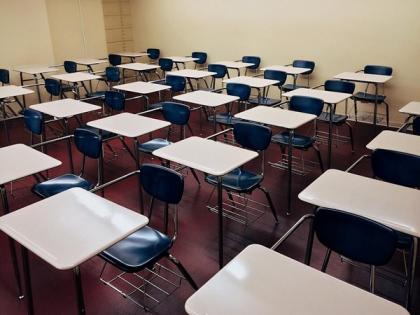 Delhi: Vigilance directorate highlights Rs 1300 crore scam in constructing school classrooms, recommends probe | Delhi: Vigilance directorate highlights Rs 1300 crore scam in constructing school classrooms, recommends probe Delhi: Vigilance directorate highlights Rs 1300 crore scam in constructing school classrooms, recommends probe | Delhi: Vigilance directorate highlights Rs 1300 crore scam in constructing school classrooms, recommends probe
