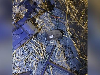 BSF personnel shoot down drone on Pak border in Punjab | BSF personnel shoot down drone on Pak border in Punjab