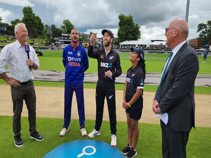 New Zealand captain Kane Williamson wins toss, opts to bowl against India in 2nd ODI | New Zealand captain Kane Williamson wins toss, opts to bowl against India in 2nd ODI