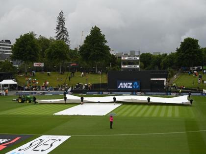 India-NZ second ODI called off due to rain, Suryakumar-Gill offer brief entertainment to fans | India-NZ second ODI called off due to rain, Suryakumar-Gill offer brief entertainment to fans