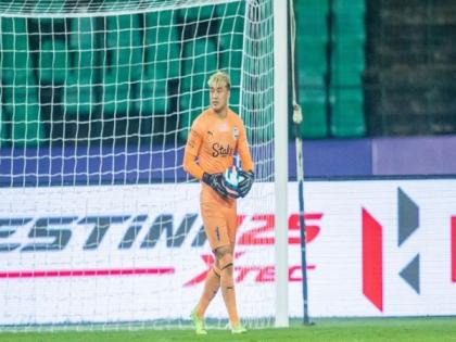 We push each other to our limits: Mumbai City FC goalkeeper Phurba Lachenpa | We push each other to our limits: Mumbai City FC goalkeeper Phurba Lachenpa
