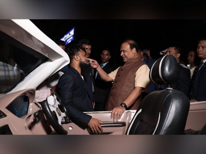 Assam: Motor mechanic turns old vehicle into luxury sports car, will gift it to CM | Assam: Motor mechanic turns old vehicle into luxury sports car, will gift it to CM