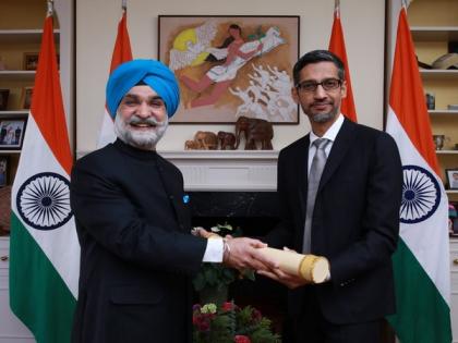 India's envoy to US hands over Padma Bhushan to Sundar Pichai | India's envoy to US hands over Padma Bhushan to Sundar Pichai