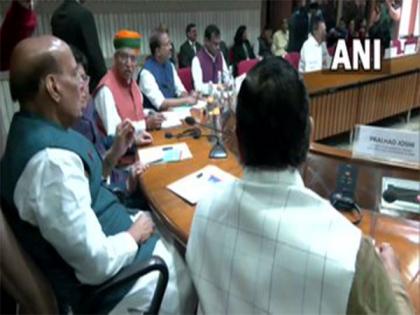 Opposition demands discussion on unemployment, price rise in Winter Session, Govt assures debate on all matters | Opposition demands discussion on unemployment, price rise in Winter Session, Govt assures debate on all matters