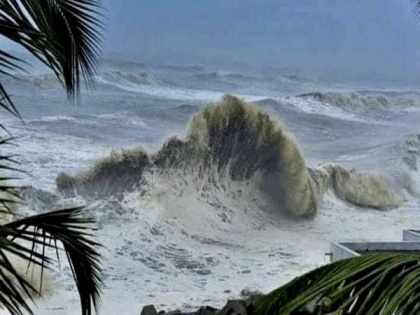 Sri Lanka shuts schools as Cyclone Mandous raises pollution | Sri Lanka shuts schools as Cyclone Mandous raises pollution